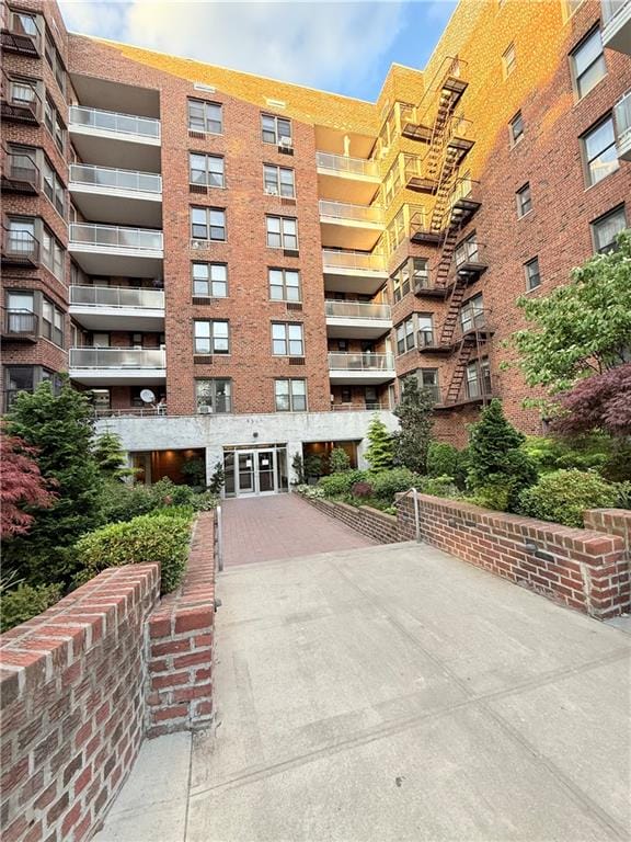 9511 Shore Road 617, Brooklyn, New York, 11209