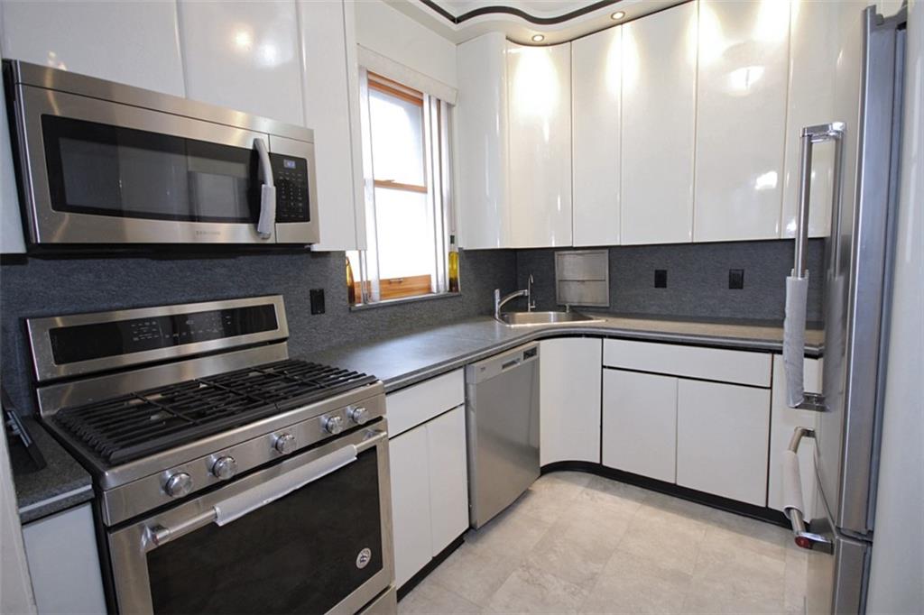119 Langham Street, Brooklyn, New York, 11235 image 25