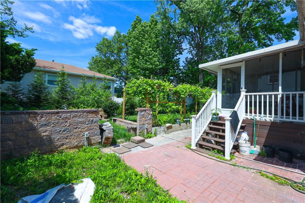 171 Dewey Avenue Image 5