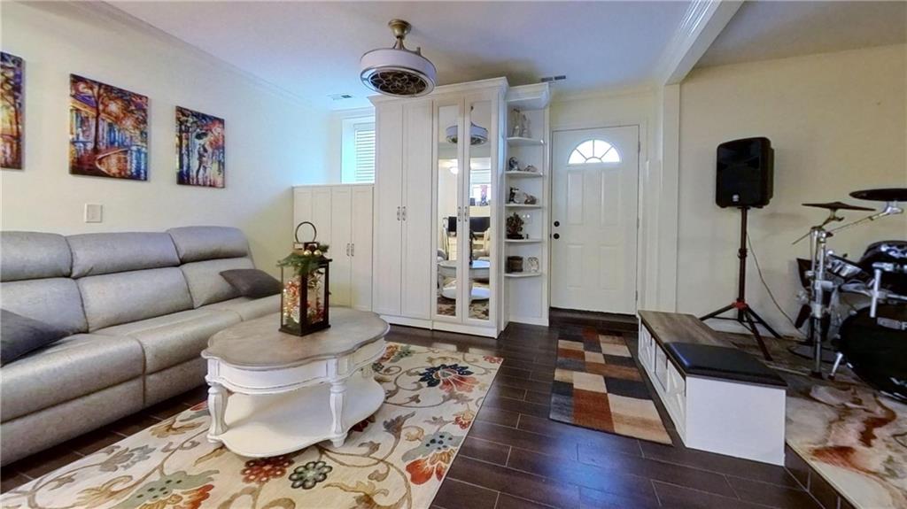 44 Comfort Court, Staten  Island, New York, 10312 image 30