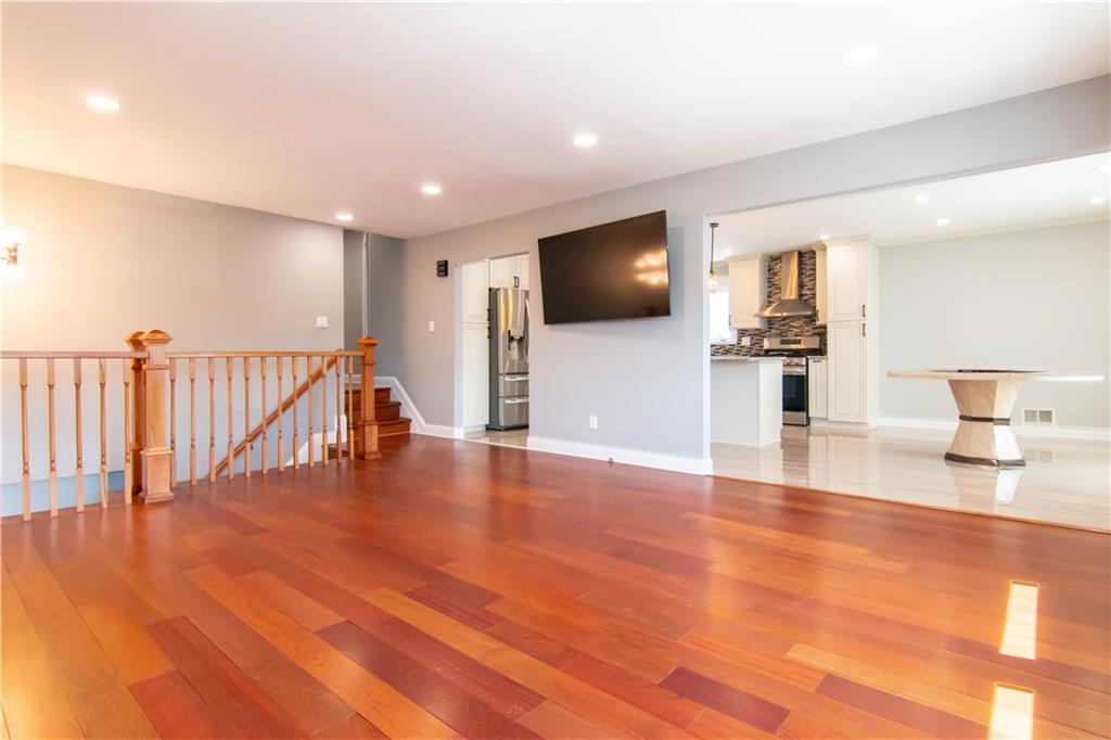 88 Radford Street, Staten  Island, New York, 10314 image 19