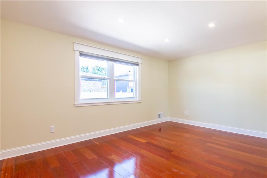 88 Radford Street, Staten  Island, New York, 10314 image 28