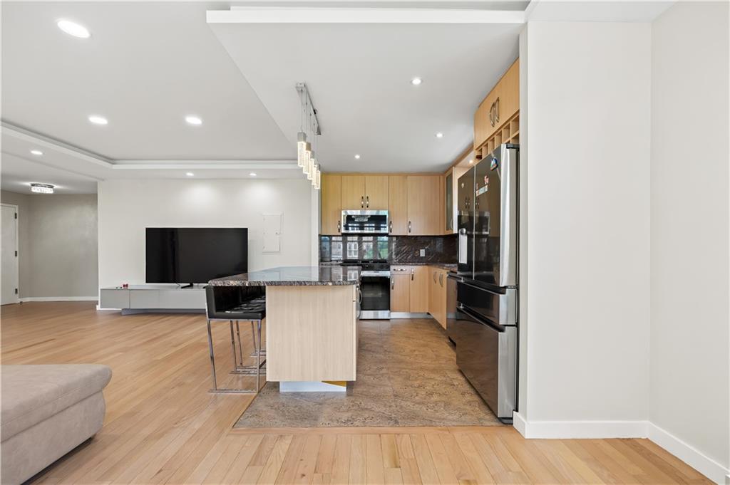 150 Oceana Drive 4B, Brooklyn, New York, 11235 image 8