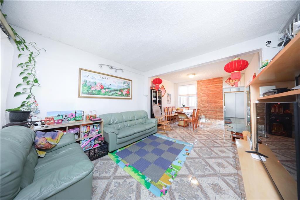2144 West 6th Street, Brooklyn, New York, 11223