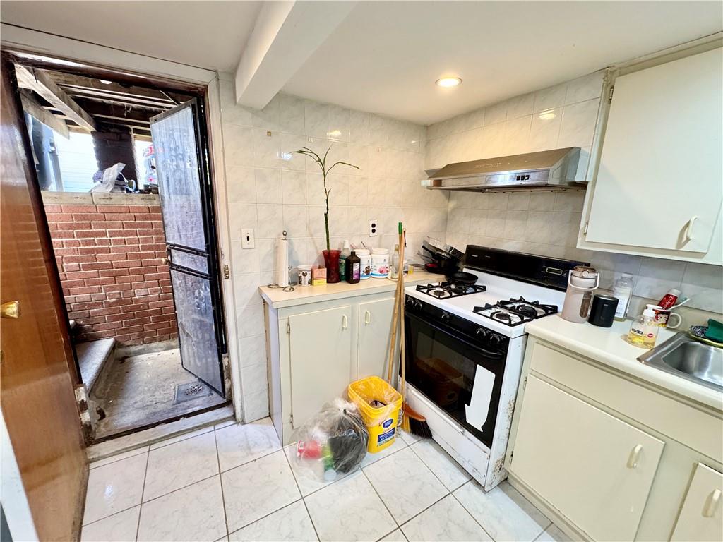 1631 East 32nd Street, Brooklyn, New York, 11234 image 17