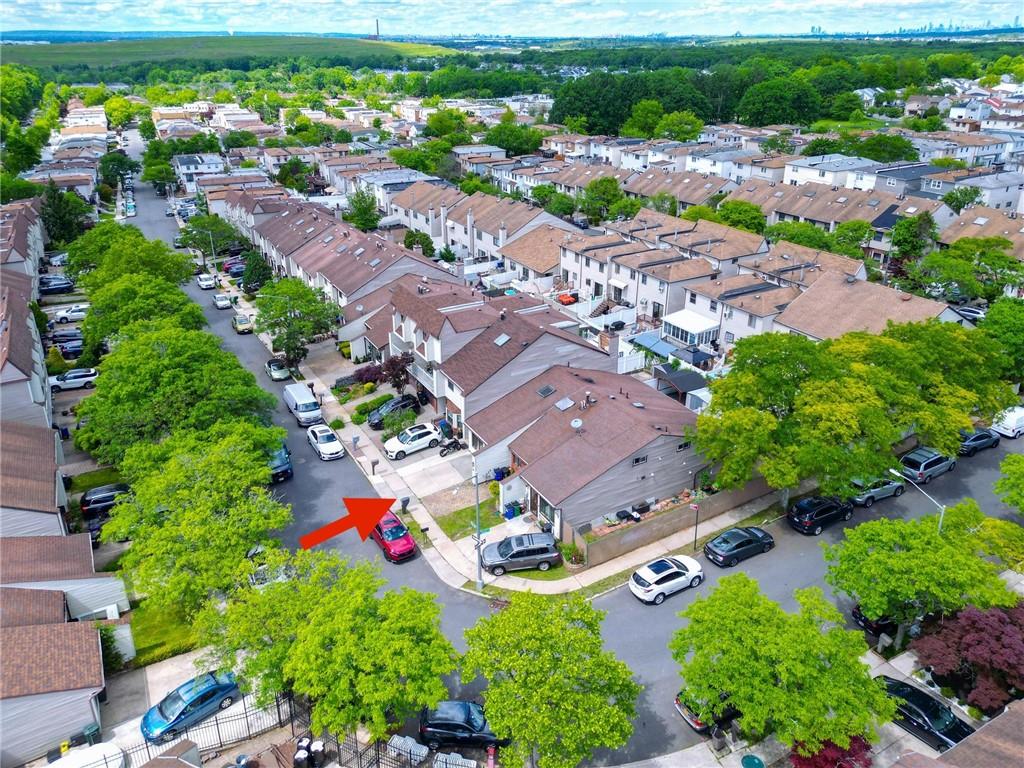 177 Russek Drive 1, Staten  Island, New York, 10312 image 25