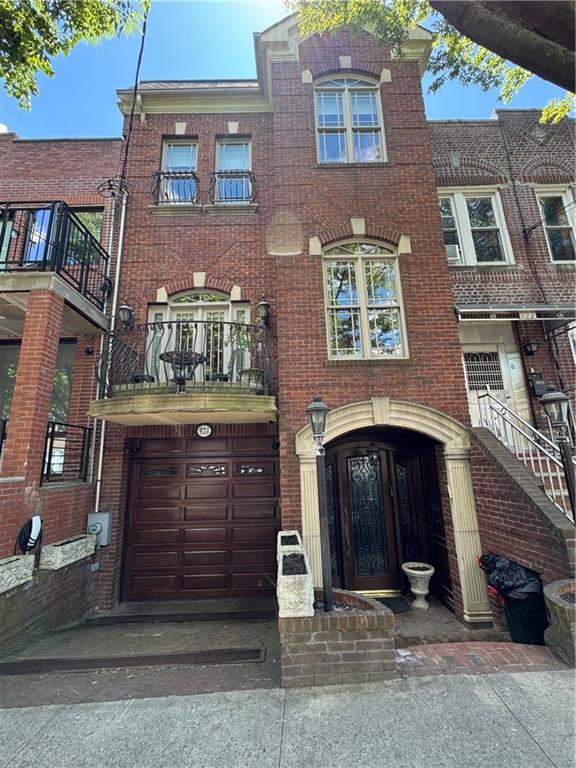 924 51st Street, Brooklyn, New York, 11219