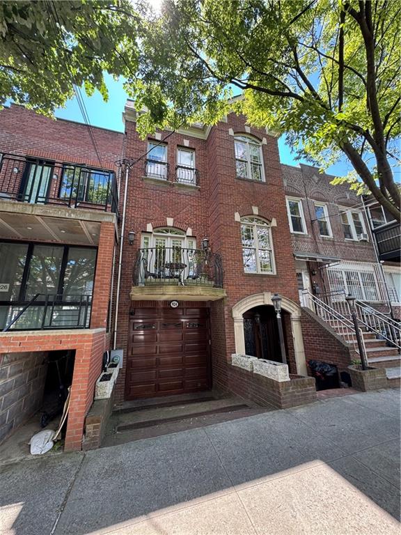 924 51st Street, Brooklyn, New York, 11219