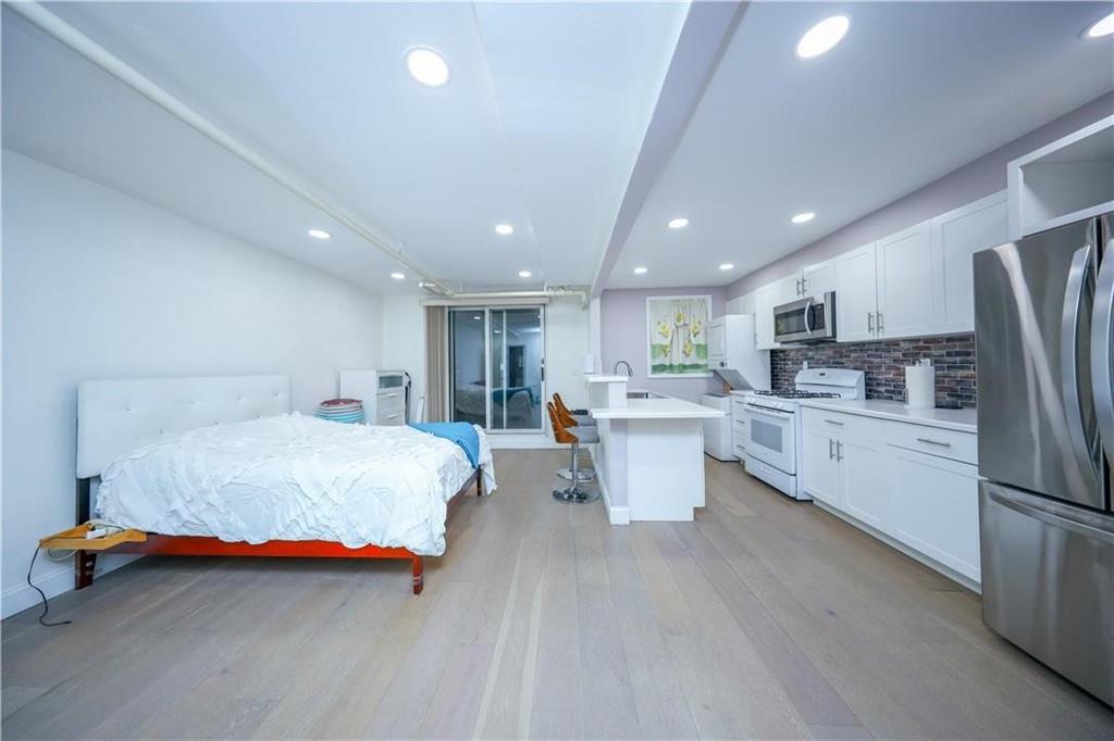 1711 Bay Ridge Parkway, Brooklyn, New York, 11204