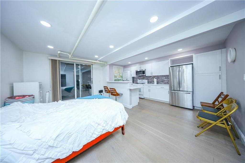 1711 Bay Ridge Parkway, Brooklyn, New York, 11204