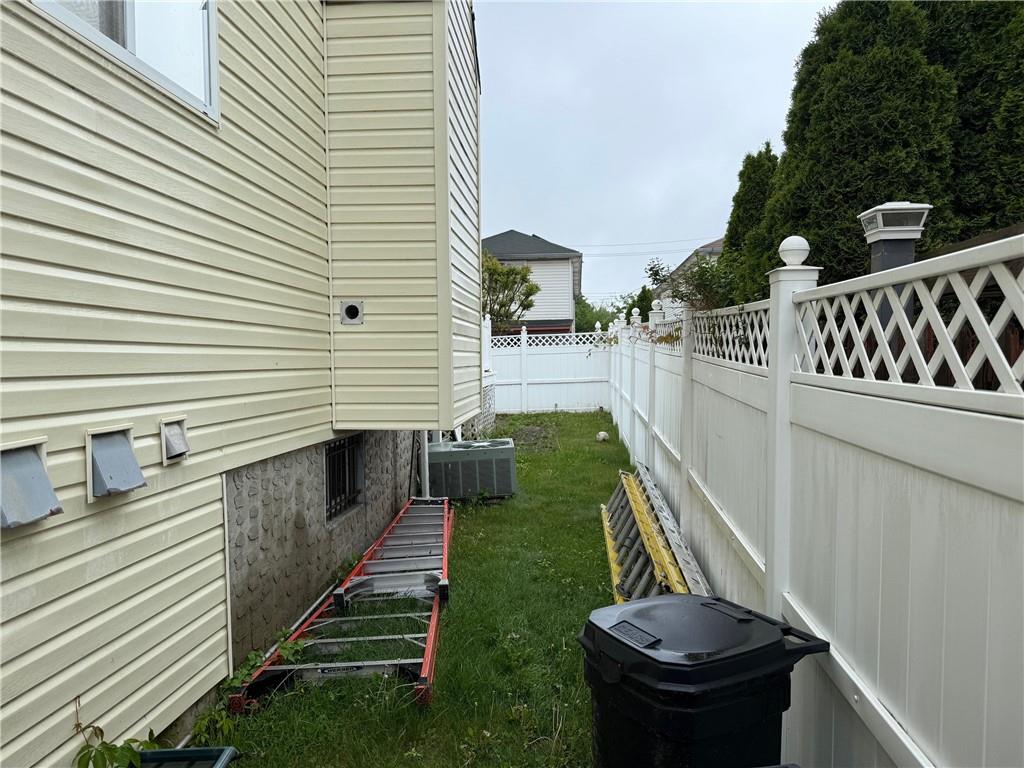 7 Georgetown Lane, Brooklyn, New York, 11234 image 23