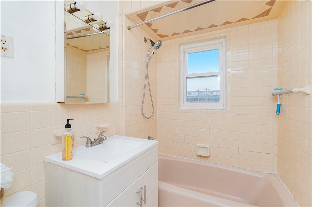 2424 West 3rd Street, Brooklyn, New York, 11223 image 18