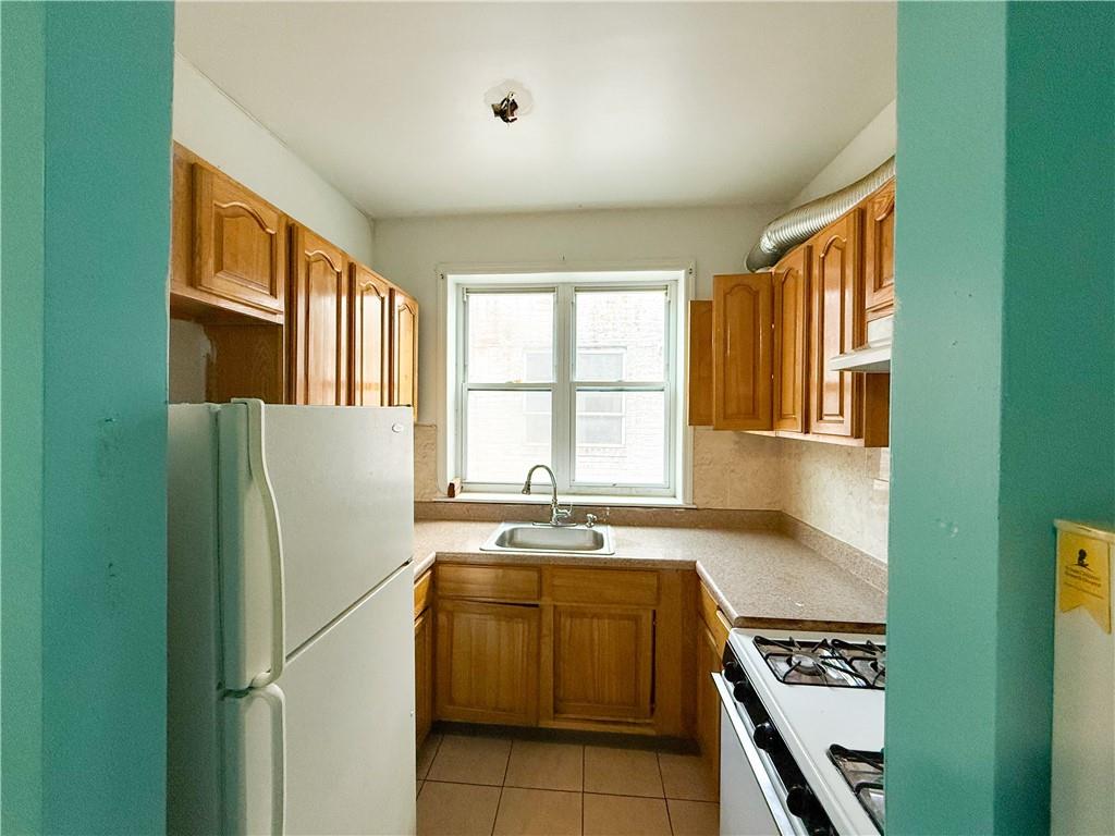 1685 East 2nd Street, Brooklyn, New York, 11223 image 18