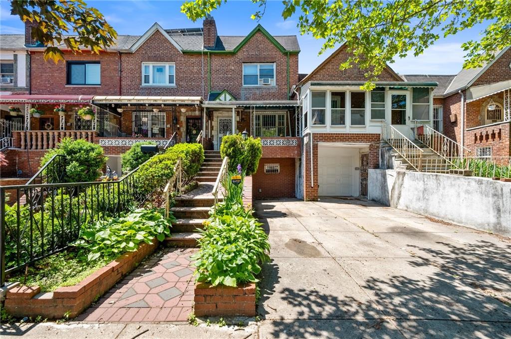 52 East 92nd Street, Brooklyn, New York, 11212