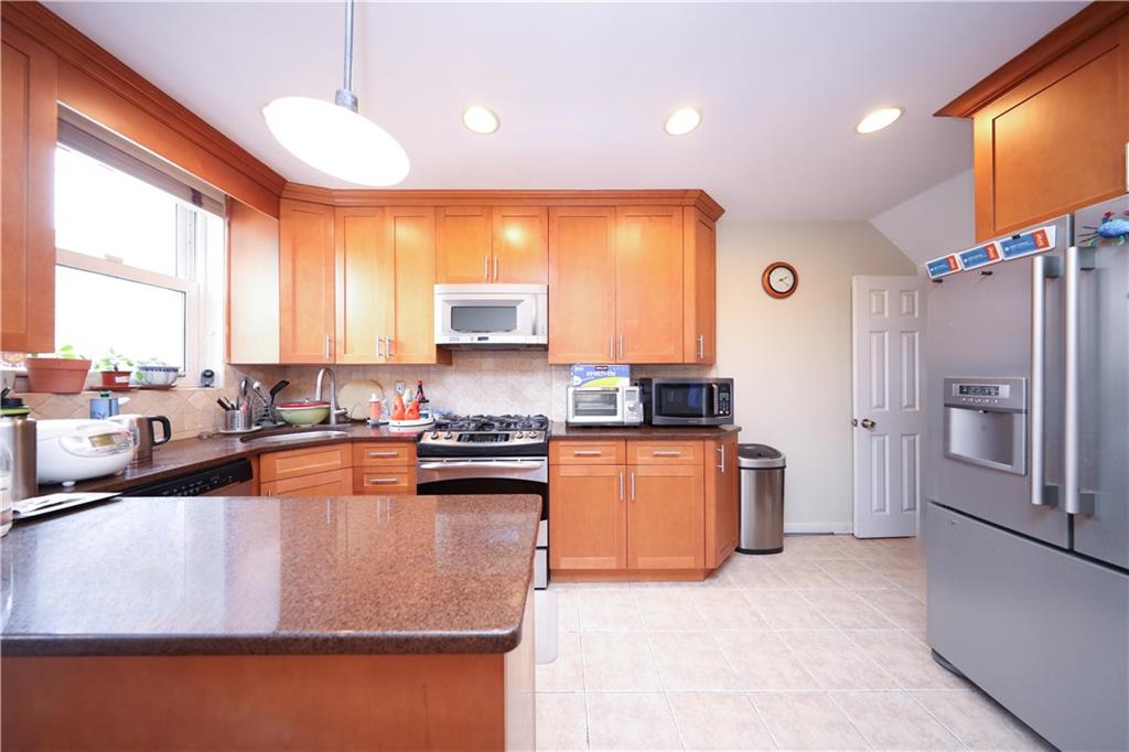 2077 Kimball Street, Brooklyn, New York, 11234 image 9