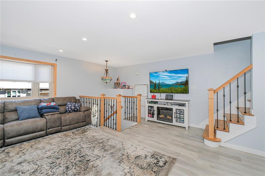 4 Lisa Lane, Staten  Island, New York, 10312 image 20