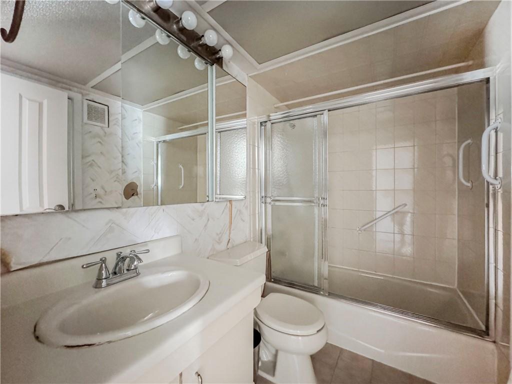 203 Dover Green, Staten  Island, New York, 10312 image 18