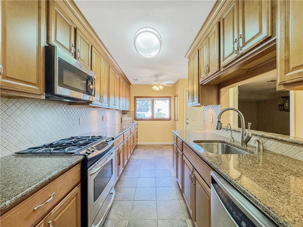203 Dover Green, Staten  Island, New York, 10312 image 10