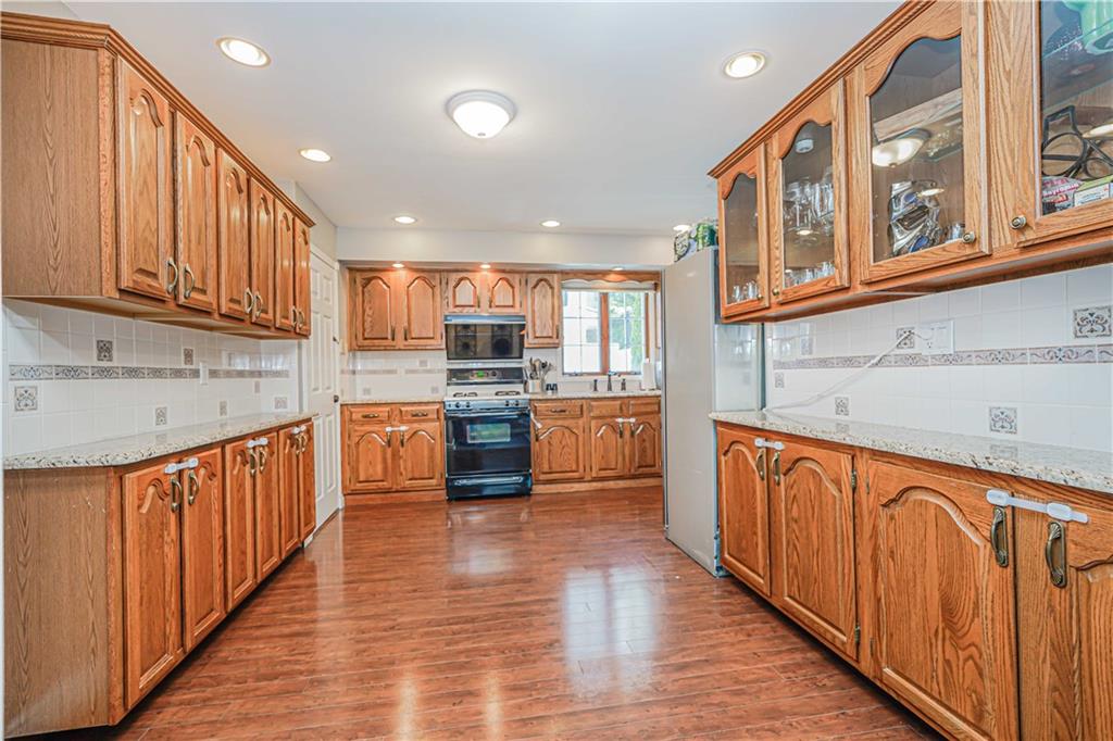 39 Morton Street, Staten  Island, New York, 10306 image 15