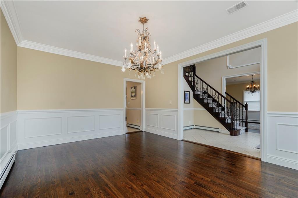 237 Swinnerton Street, Staten  Island, New York, 10307 image 11