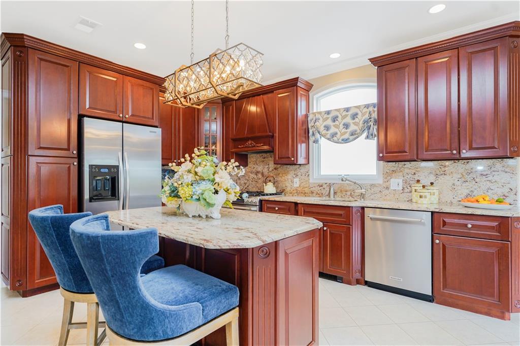 237 Swinnerton Street, Staten  Island, New York, 10307 image 19