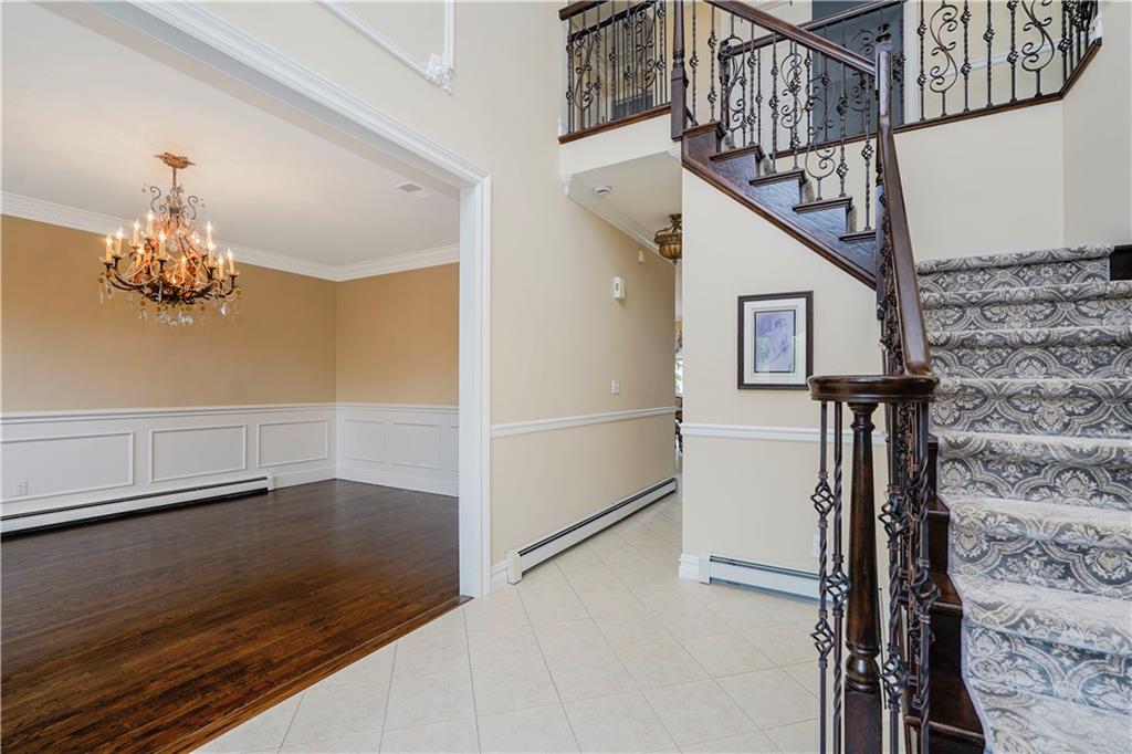 237 Swinnerton Street, Staten  Island, New York, 10307 image 9