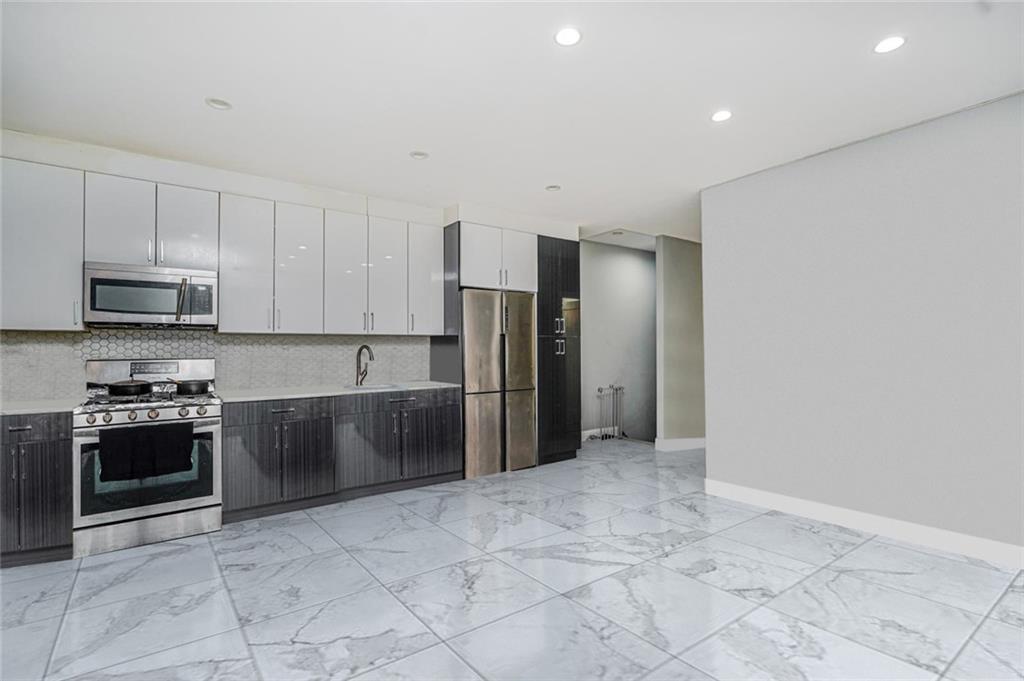475 Avenue Y, Brooklyn, New York, 11223 image 8