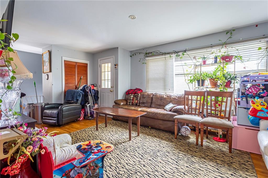 27 Bascom Place, Staten  Island, New York, 10314 image 7