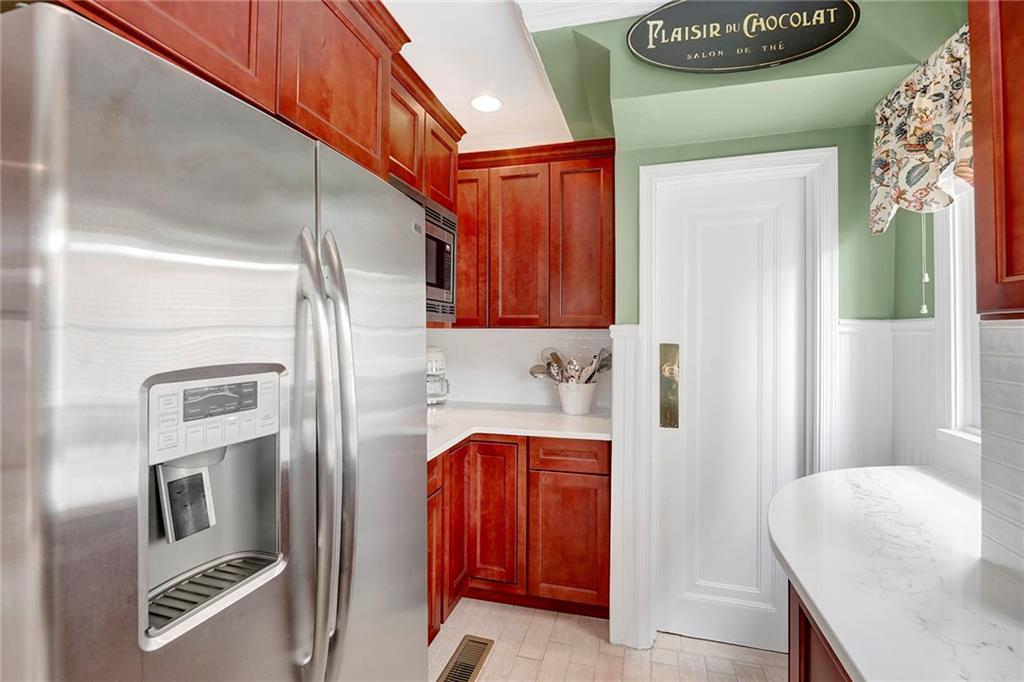 38 87th Street, Brooklyn, New York, 11209 image 16