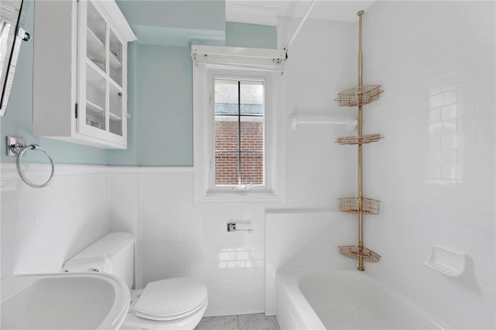 38 87th Street, Brooklyn, New York, 11209 image 35