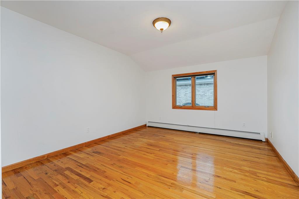 30 Carlton Court, Staten  Island, New York, 10312 image 31