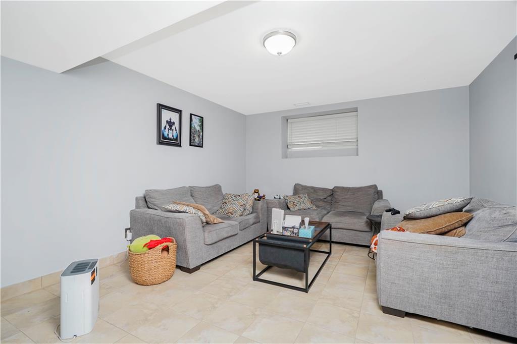 30 Carlton Court, Staten  Island, New York, 10312 image 37