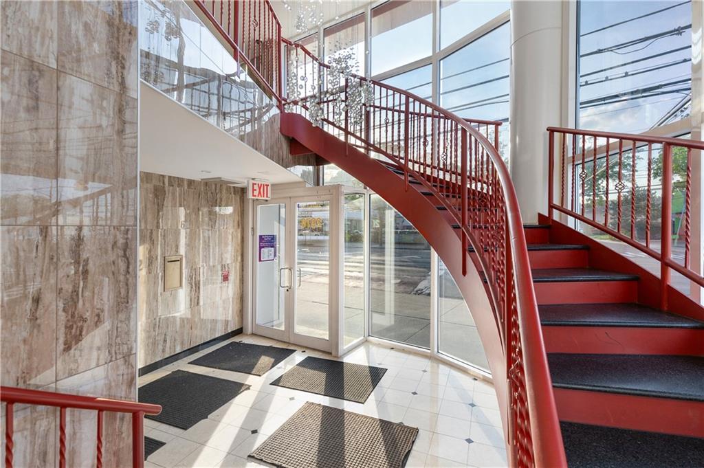 2076 Hylan Boulevard, Staten  Island, New York, 10306 image 4