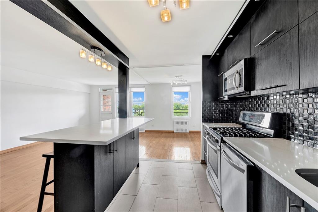 1625 Emmons Avenue 2E, Brooklyn, New York, 11235 image 13