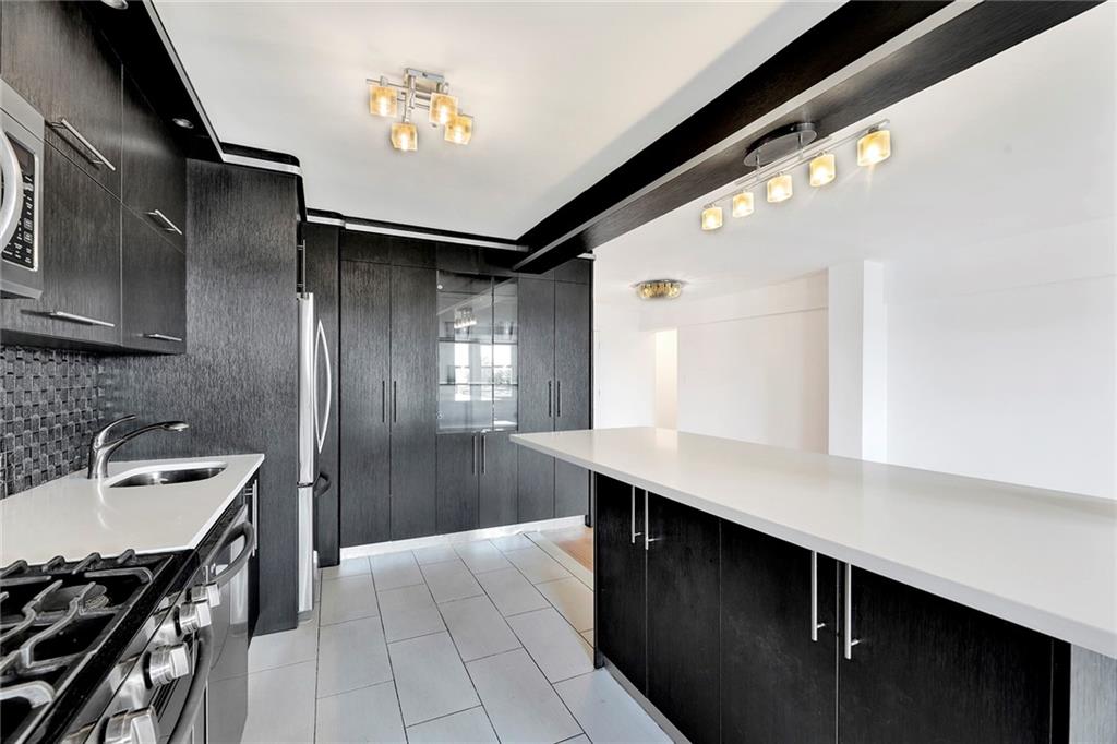1625 Emmons Avenue 2E, Brooklyn, New York, 11235 image 14