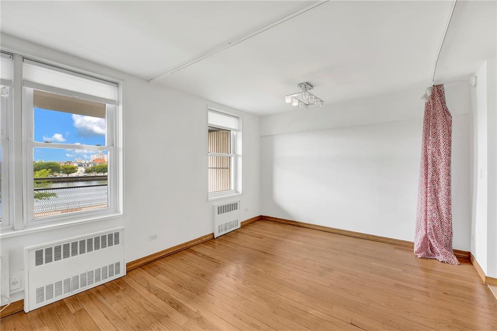 1625 Emmons Avenue 2E, Brooklyn, New York, 11235 image 18