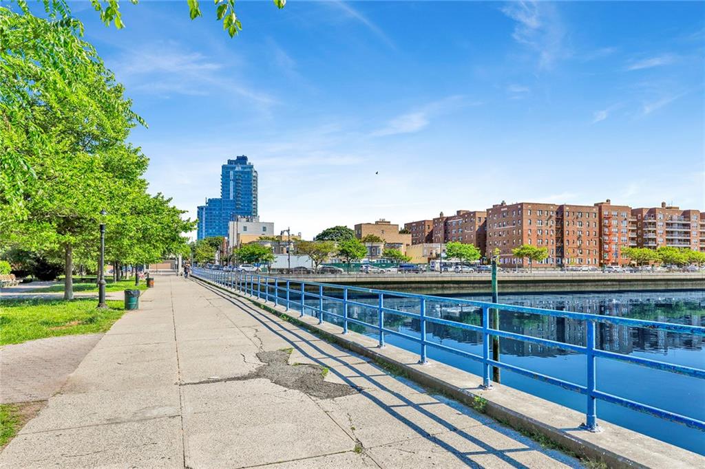 1625 Emmons Avenue 2E, Brooklyn, New York, 11235 image 32