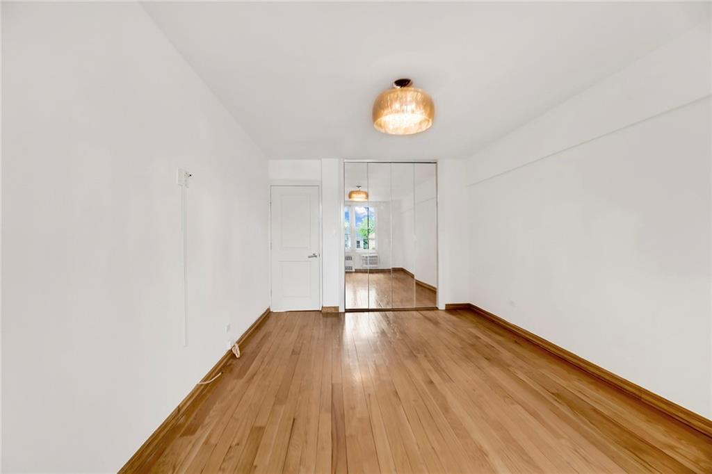 1625 Emmons Avenue 2E Image 5