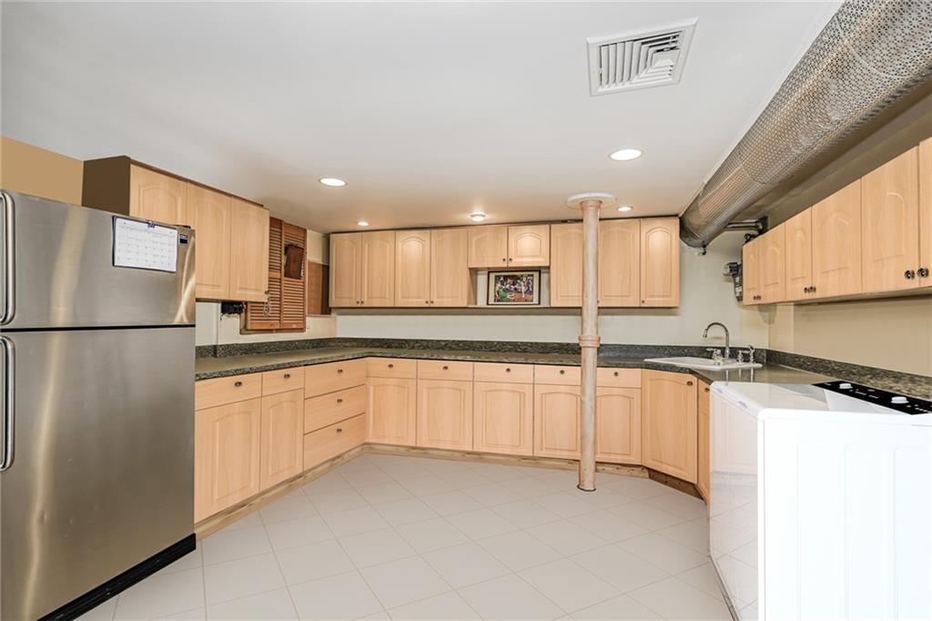 126 87th Street, Brooklyn, New York, 11209 image 31