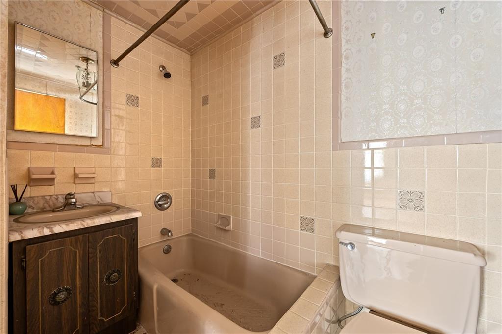 1535 64th Street, Brooklyn, New York, 11219 image 22
