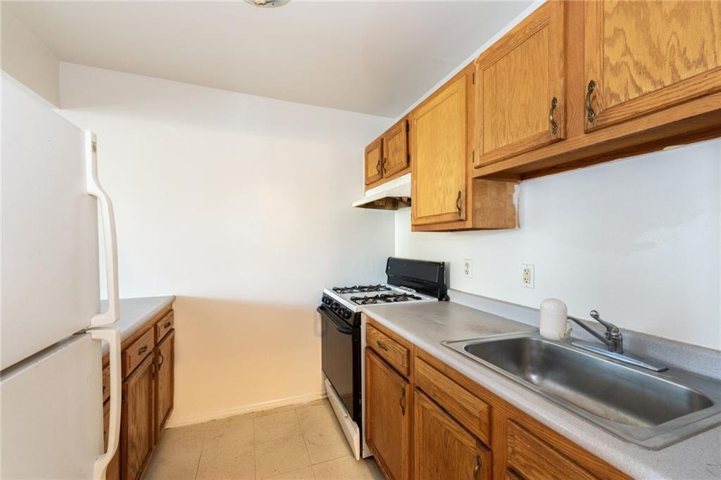 1830 Sterling Place, Brooklyn, New York, 11233 image 16