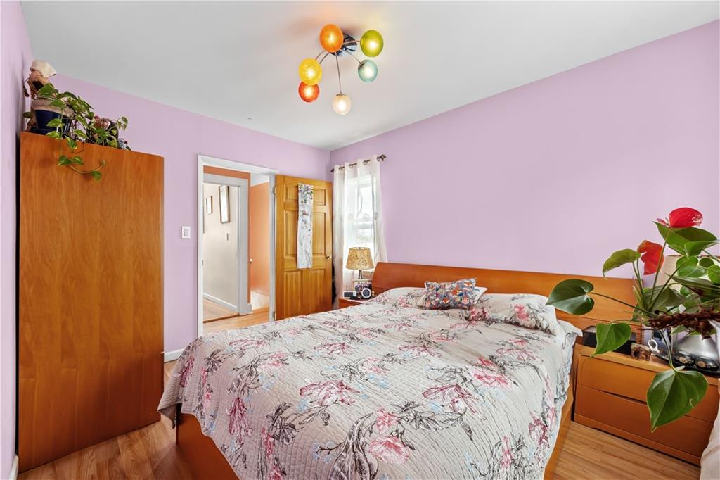 8 Lester Court, Brooklyn, New York, 11229 image 11