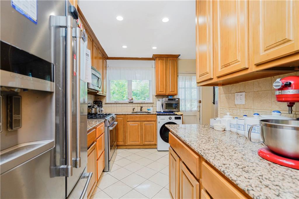 8946 15th Avenue, Brooklyn, New York, 11228 image 13
