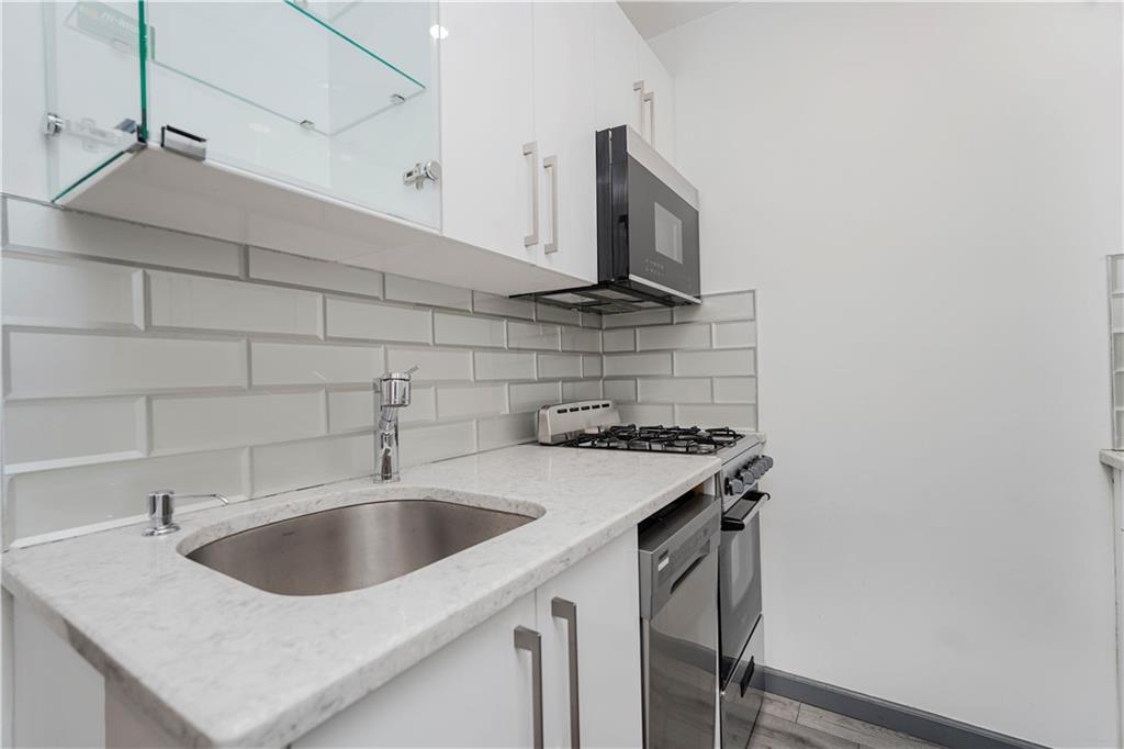 1237 Avenue Z F2, Brooklyn, New York, 11235 image 11
