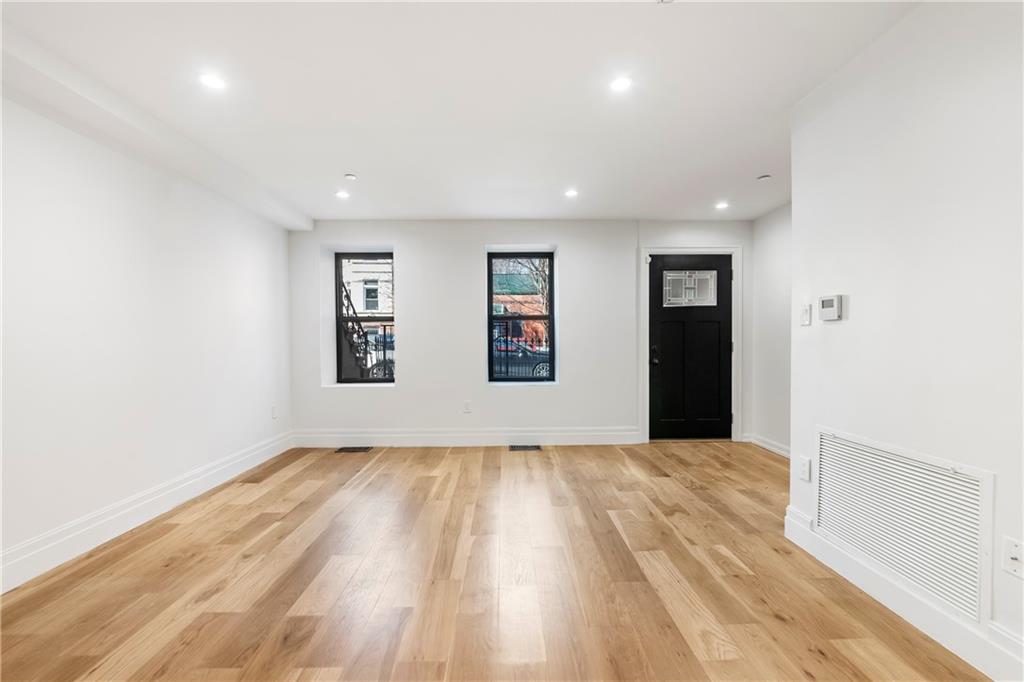 482 Jefferson Avenue, Brooklyn, New York, 11221 image 11