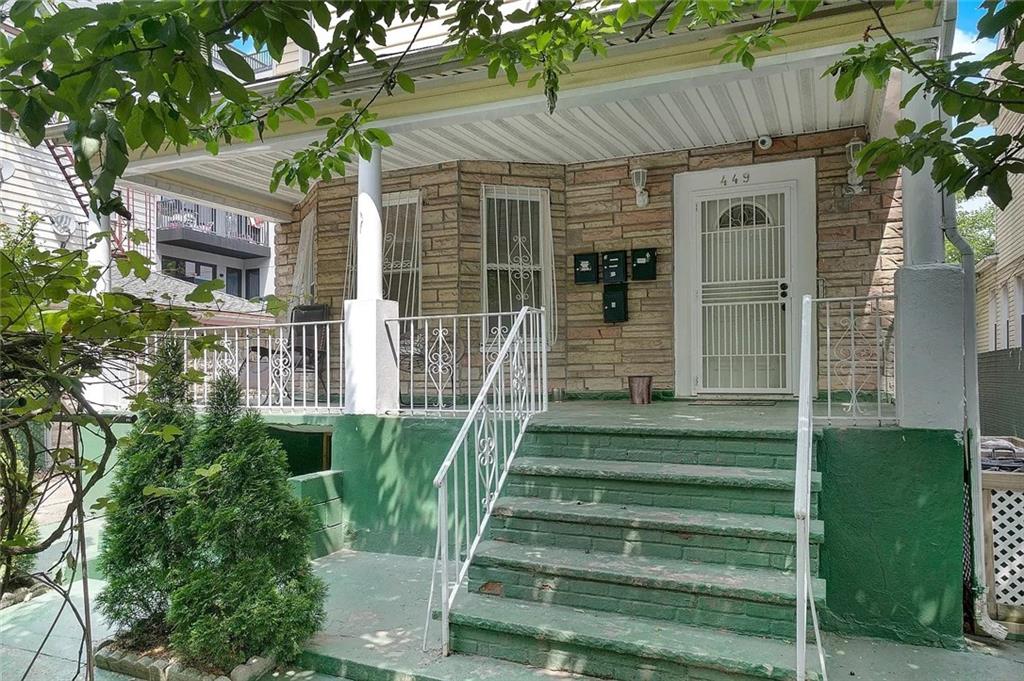 449 East 25th Street, Brooklyn, New York, 11226