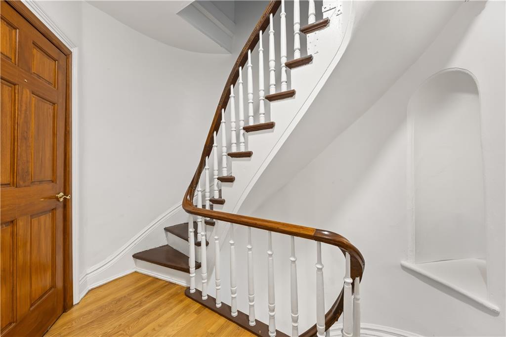 385 6th Ave, Brooklyn, New York, 11215 image 15