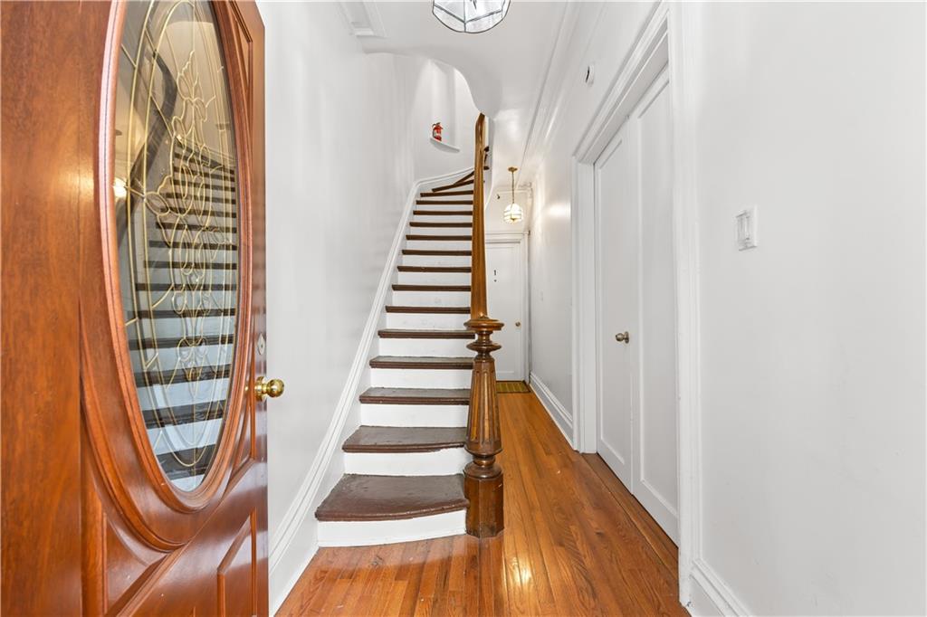 385 6th Ave, Brooklyn, New York, 11215 image 7