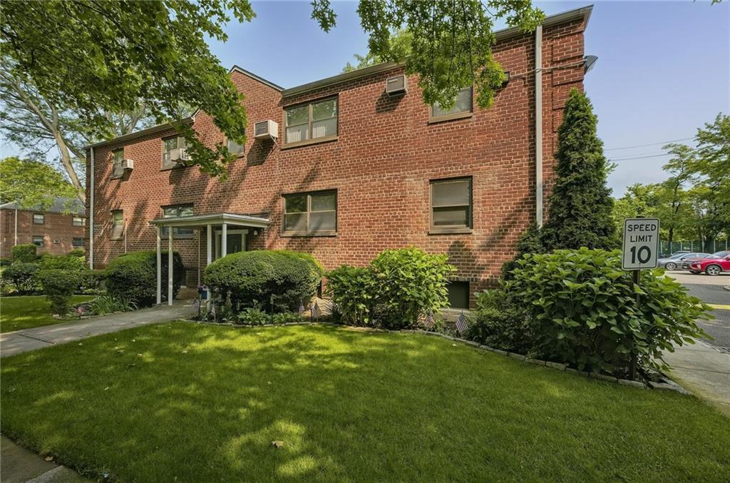 91-49 153rd Avenue 123 Image 3