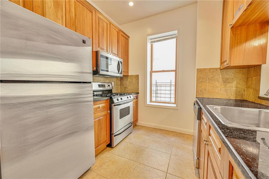 145 Prospect Park 4D, Brooklyn, New York, 11215 image 12
